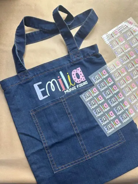 Etiqueta para textiles personalizada Alejandra Carrera - diseño 6