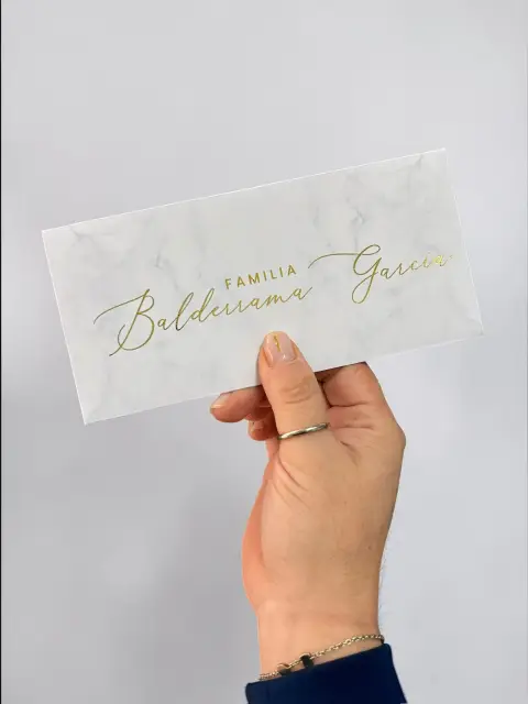 Moneyholder personalizado Alejandra Carrera - diseño 23
