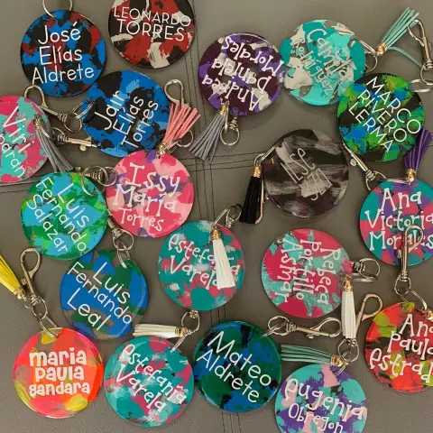 Tag personalizado Alejandra Carrera - diseño 2