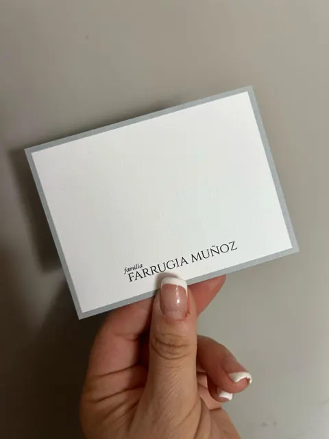 Tarjetería personalizada Alejandra Carrera - diseño 352