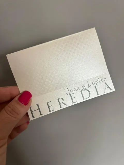 Tarjetería personalizada Alejandra Carrera - diseño 358
